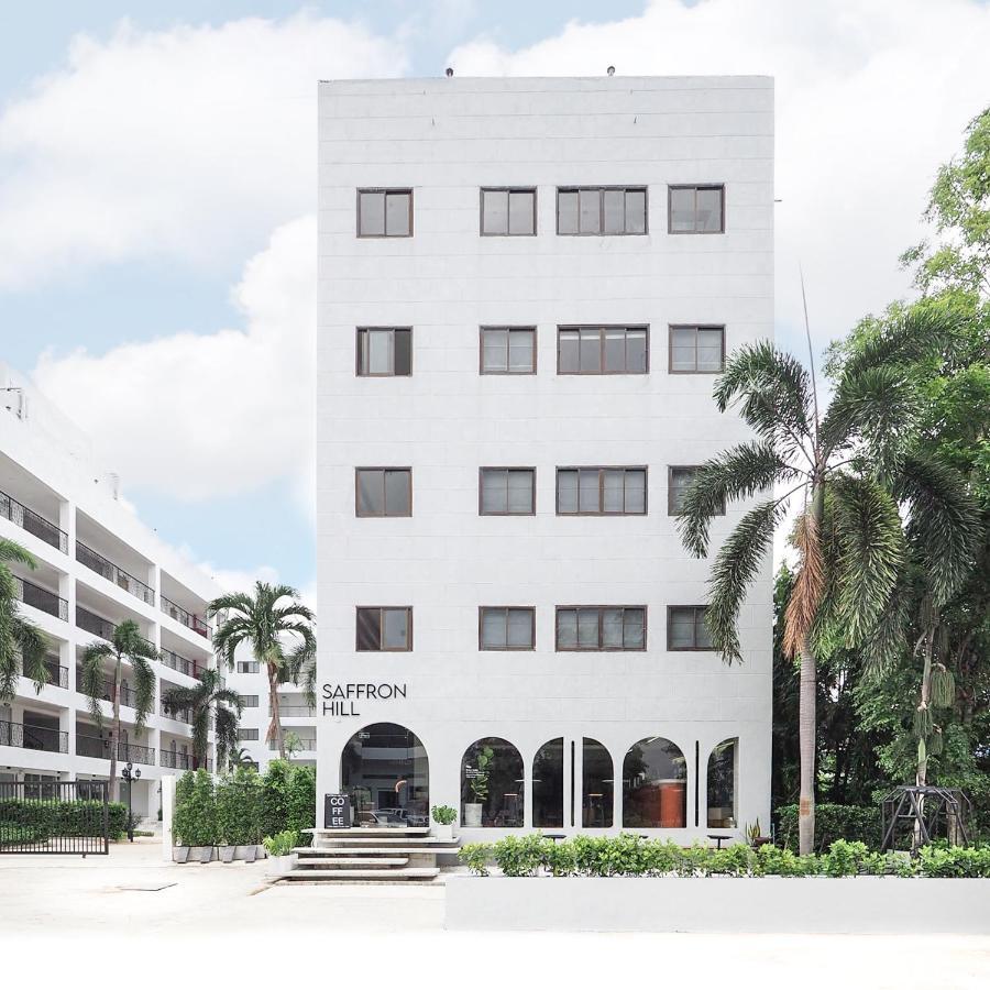 Hotel Saffron Hill Minburi Bangkok Exterior foto